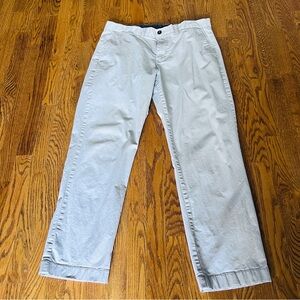 Tommy Hilfiger Men’s Light Gray Chinos 34x32 (Runs Short)